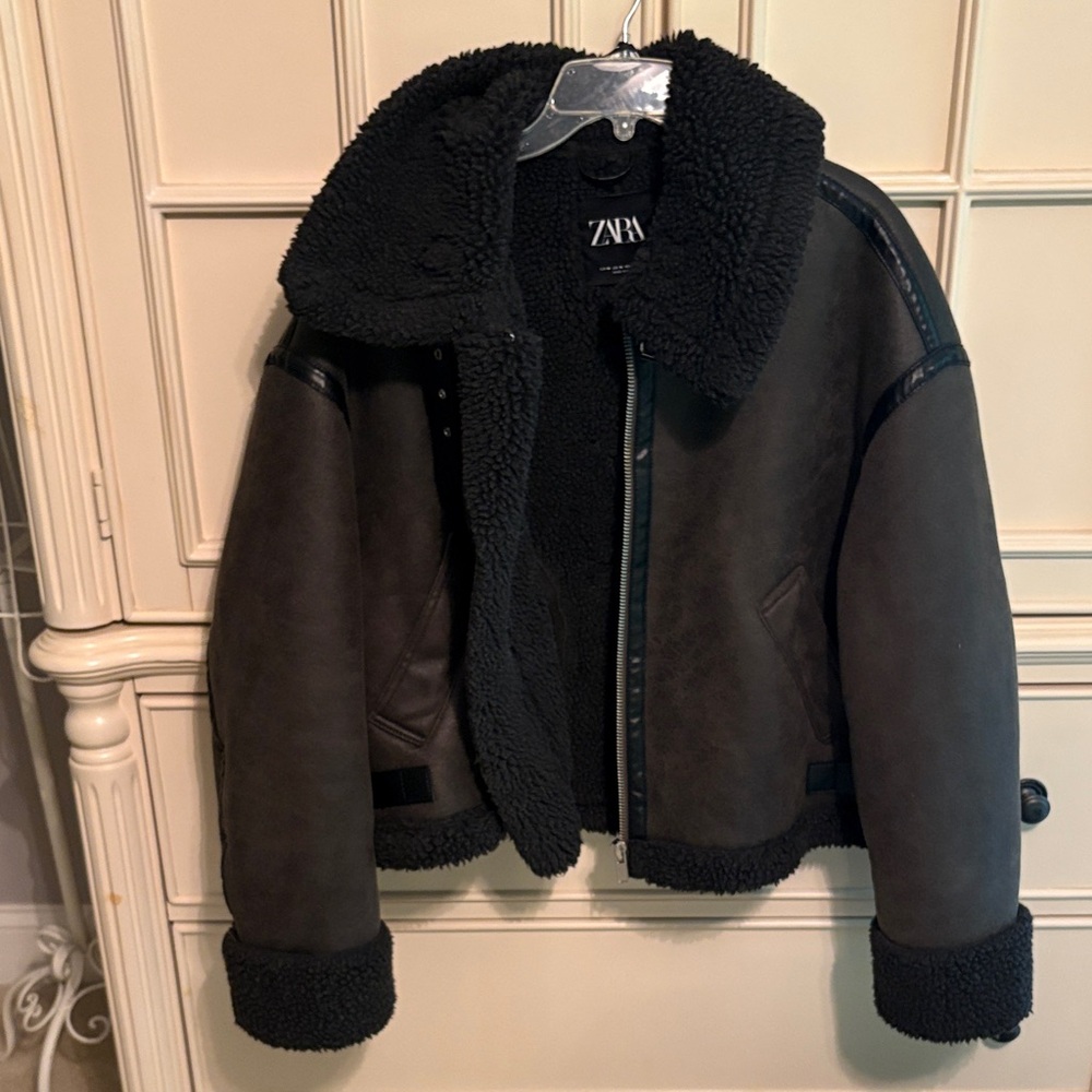 Zara Black and Dark Brown Shearling Jacket